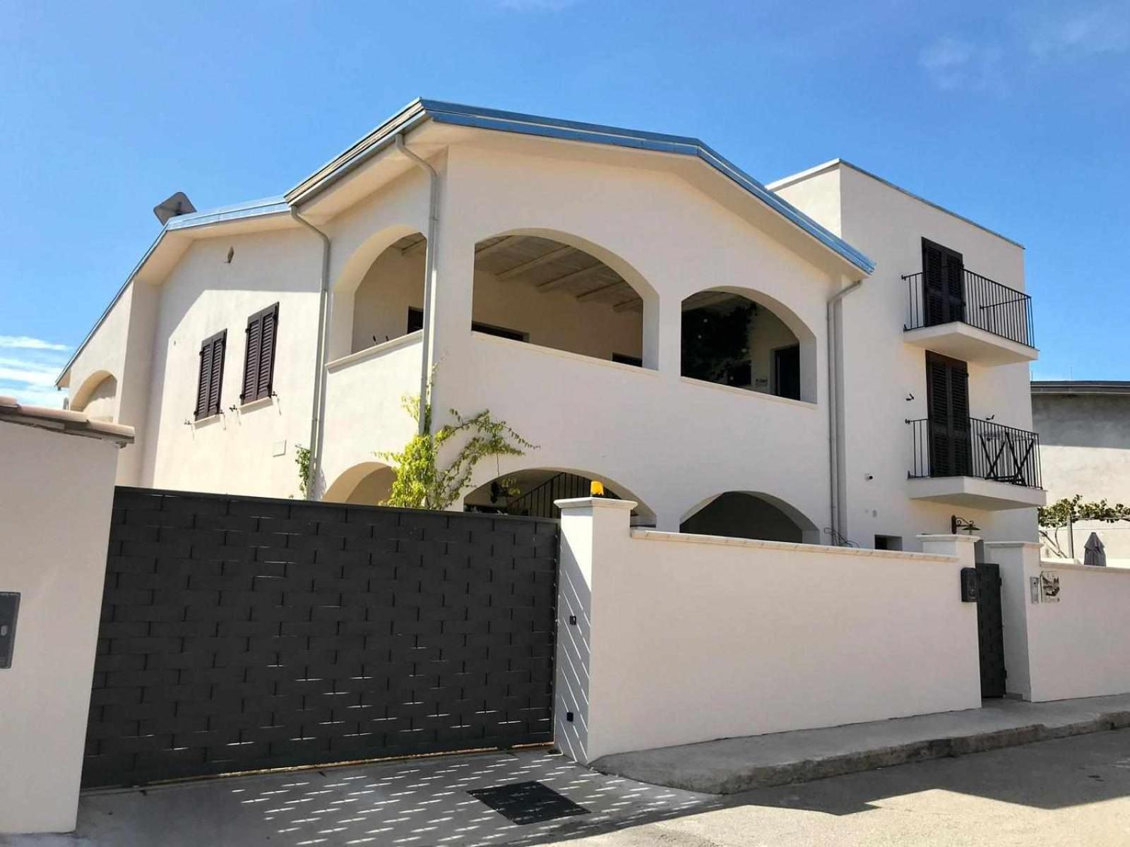 Villa Bianca Bb E Apartments 아르바탁스 외부 사진