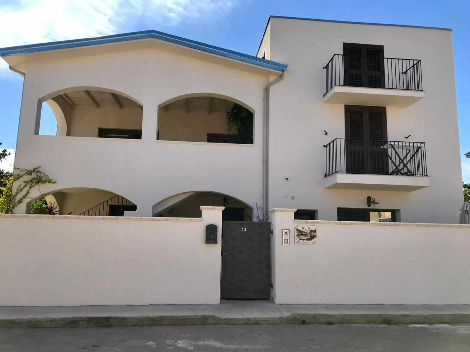Villa Bianca Bb E Apartments 아르바탁스 외부 사진